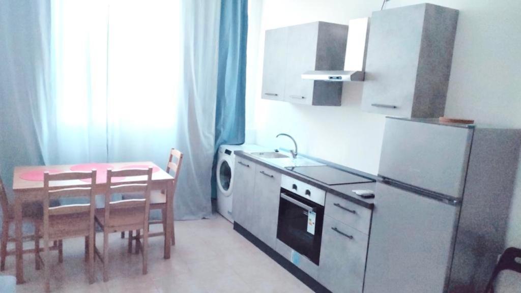 Milan New Apartment Near To De Metro Zewnętrze zdjęcie